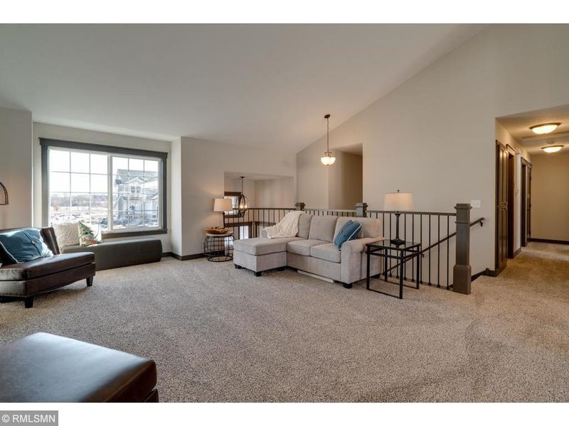 1525 10th Ave, Saint Paul Park, MN 55071