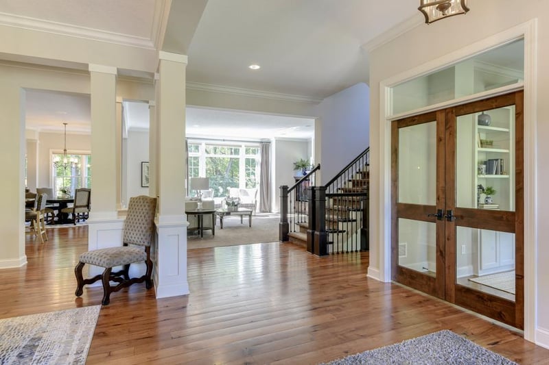 4850 Timber Ridge Cir, Minnetonka, MN 55345