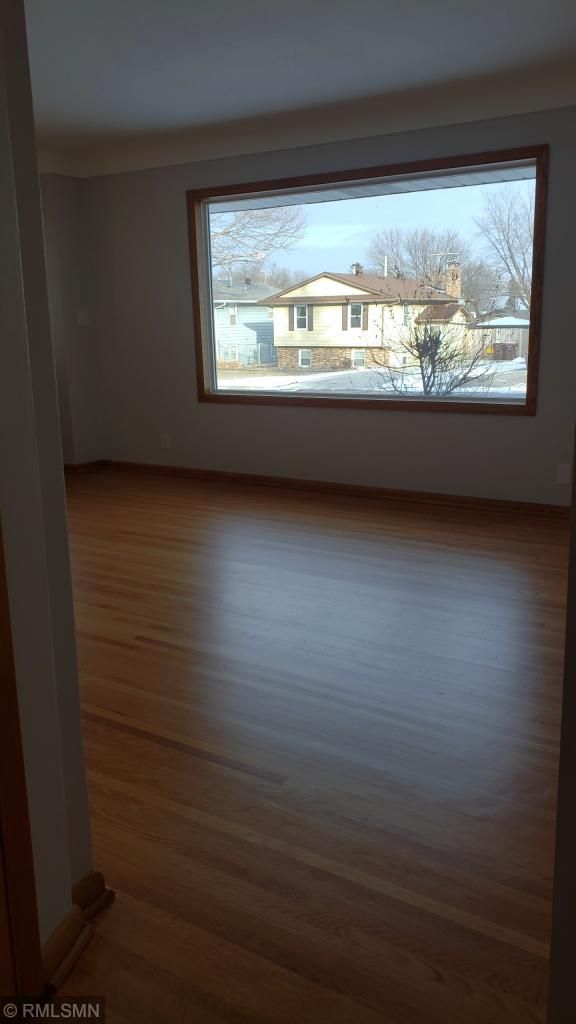 841 20th Ave N, South Saint Paul, MN 55075