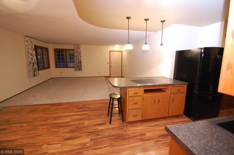 502 Sunset St E, Maple Lake, MN 55358