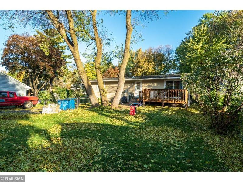 2660 4th Ave E, North Saint Paul, MN 55109