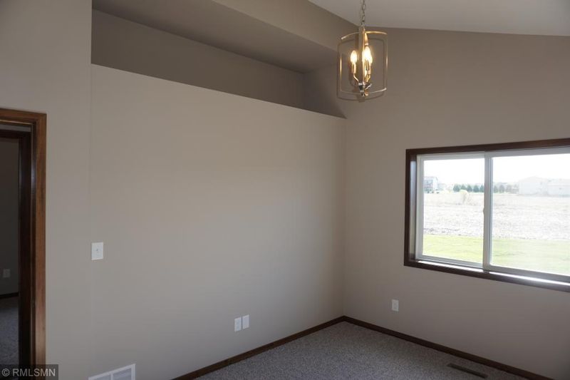 101 Southfork Pl SE, Kasson, MN 55944