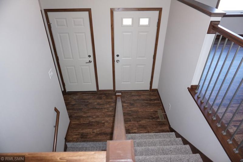 101 Southfork Pl SE, Kasson, MN 55944