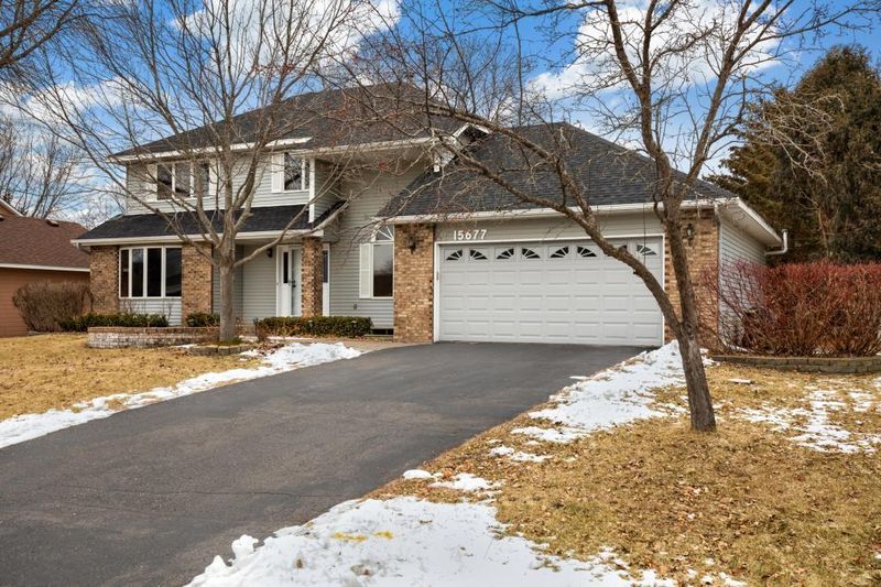 15677 Highview Dr, Apple Valley, MN 55124