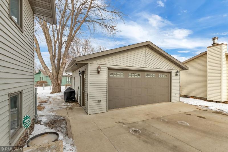 2031 14th St N, Saint Cloud, MN 56303