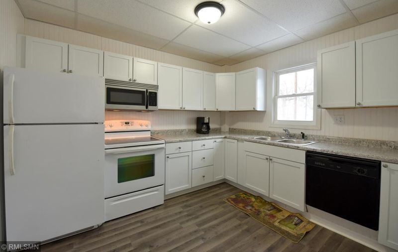 510 Vine St, Brainerd, MN 56401