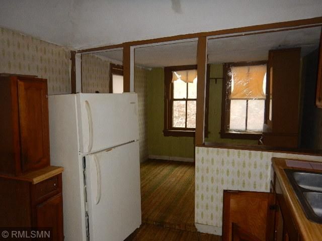 984 Gorman Ave, West Saint Paul, MN 55118