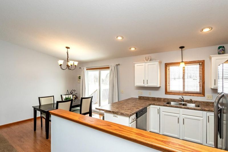 1230 Hill City Ct NE, Pine Island, MN 55963
