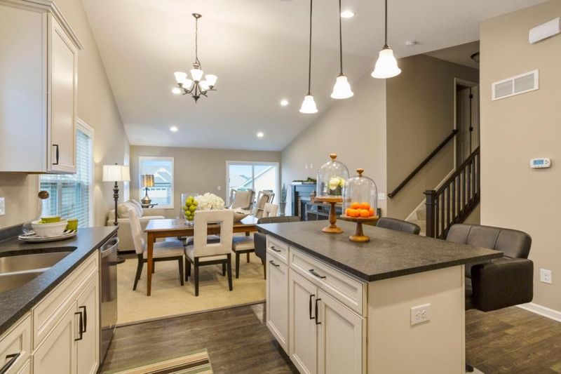 620 Stonegate Cir, Waconia, MN 55387