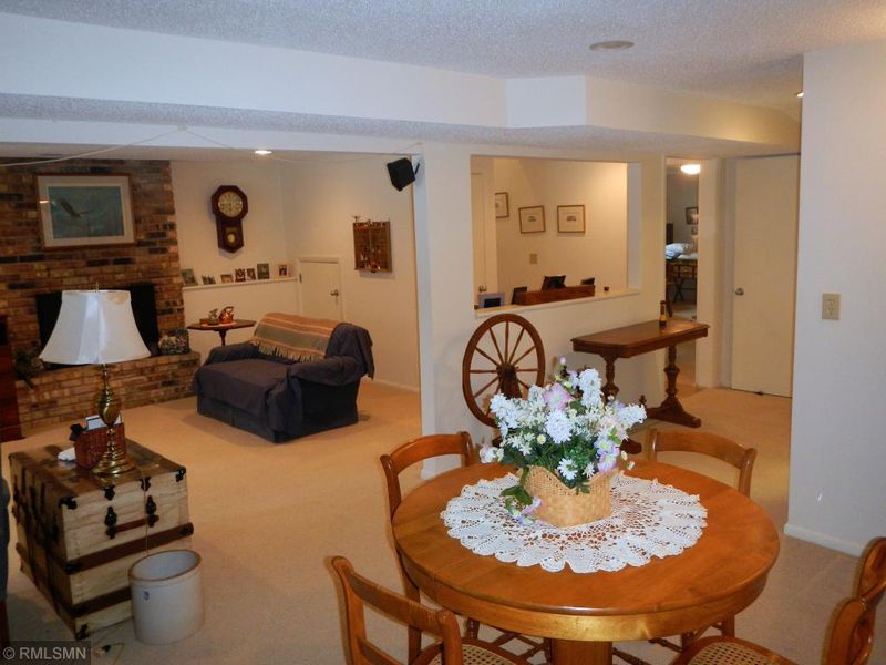 6144 Beachwood Rd, Mound, MN 55364