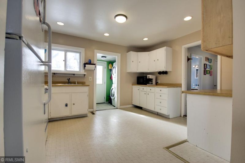 622 Pershing Ave SE, Bemidji, MN 56601
