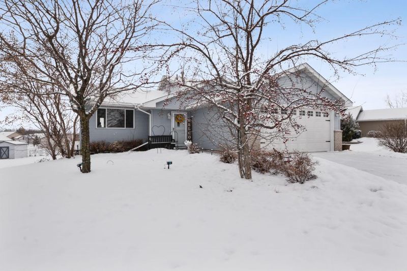 5144 Ridge Rd, Big Lake, MN 55309