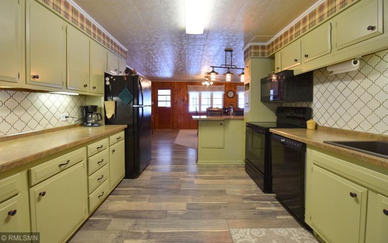 15855 Red Sand Lake Rd, Brainerd, MN 56401