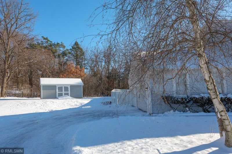 1142 Foxcroft Ln SW, Rochester, MN 55902