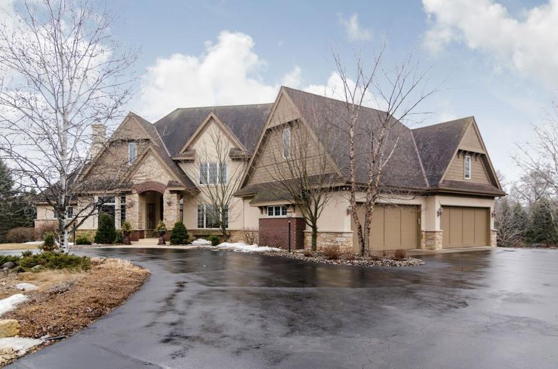 8931 Itasca Trl N, Stillwater, MN 55082