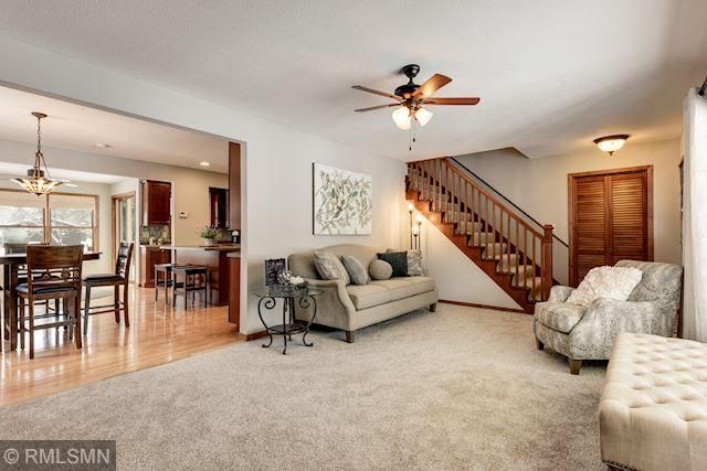 1784 Howard Ave, Maple Plain, MN 55359