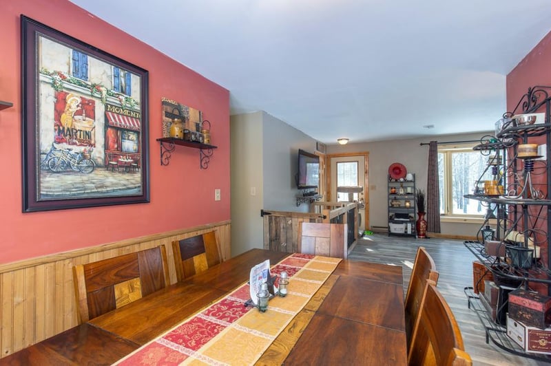 6345 Seville Rd, Saginaw, MN 55779