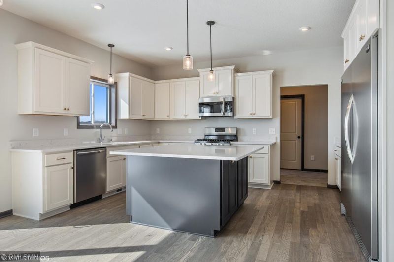 17850 Element Ave, Lakeville, MN 55024