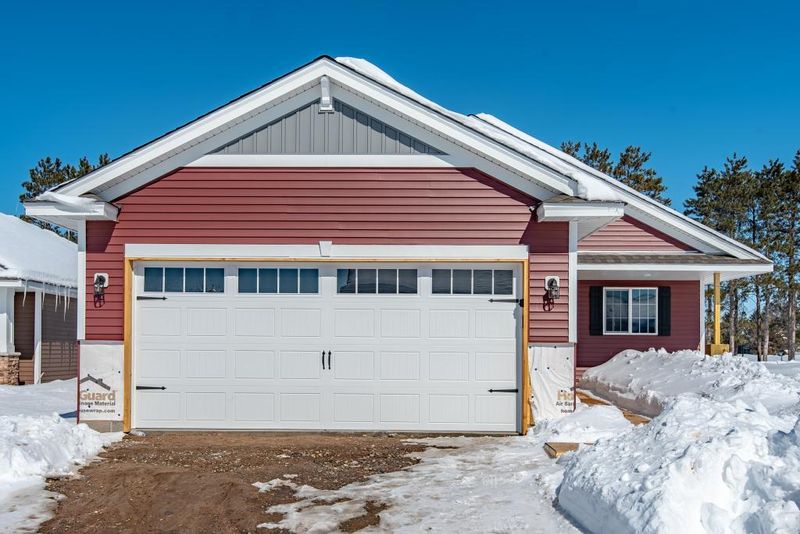 759 11th Ave SW, Cambridge, MN 55008