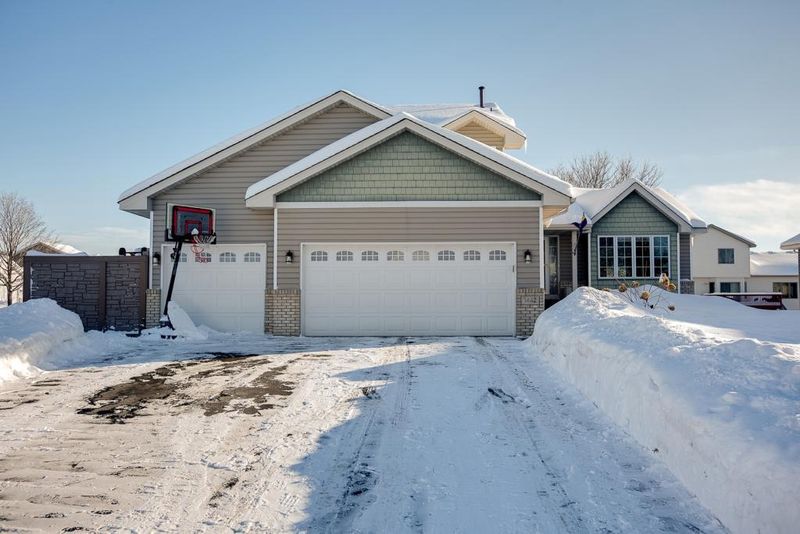 1442 159th Ave NW, Andover, MN 55304