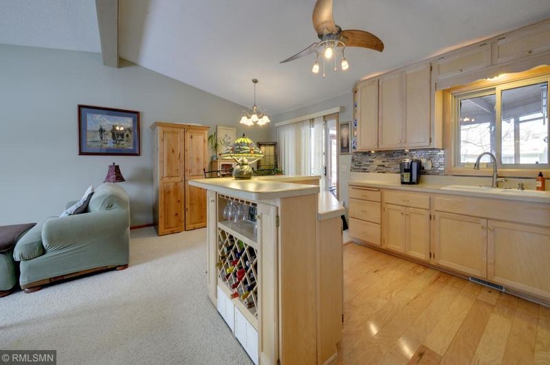 2500 83rd Ave N, Brooklyn Park, MN 55444