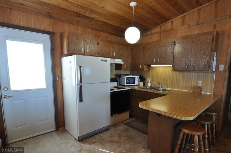 11222 Cove Dr, Onamia, MN 56359