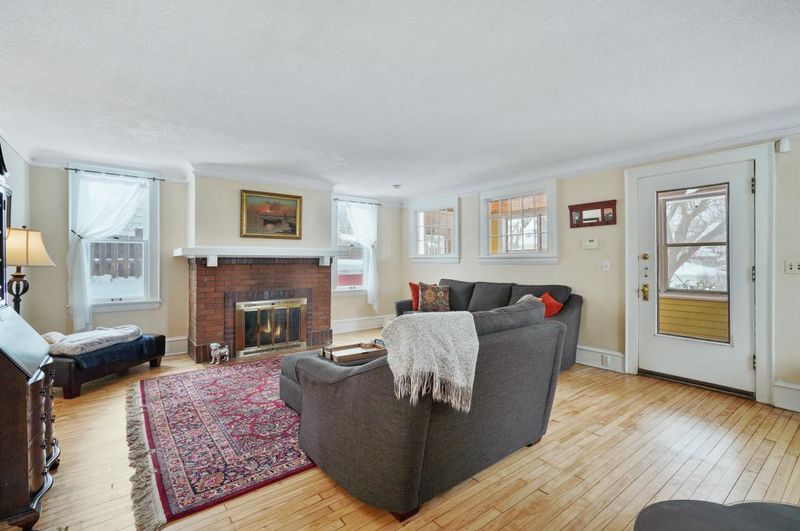 115 W 45th St, Minneapolis, MN 55419