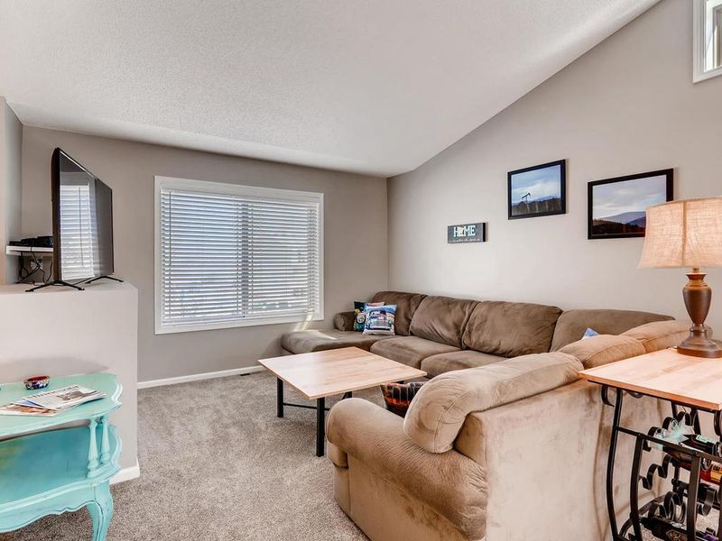 924 Breckenridge Ln, Montrose, MN 55363