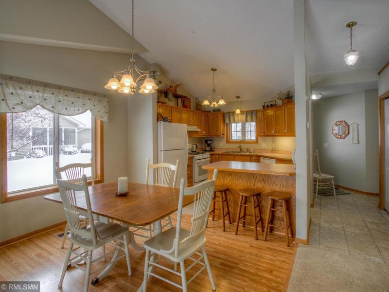 205 9th St NW, Buffalo, MN 55313