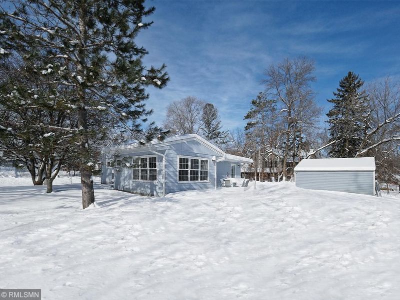 413 Sunset Dr S, Minnetonka, MN 55305