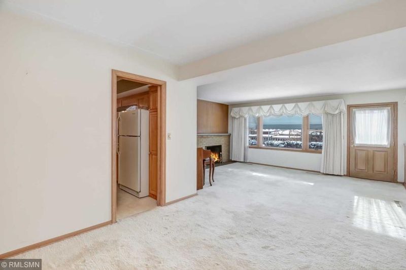 1311 Valley High Dr, Bloomington, MN 55431