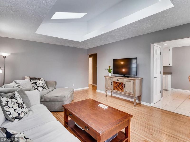 4150 Wentworth Ave, Minneapolis, MN 55409