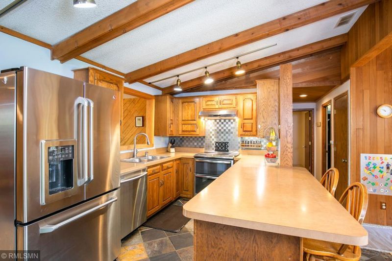 47 Maple Dr, Esko, MN 55733
