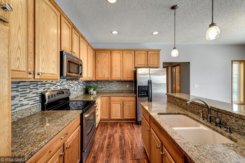 6731 Marlowe Ave NE, Otsego, MN 55330