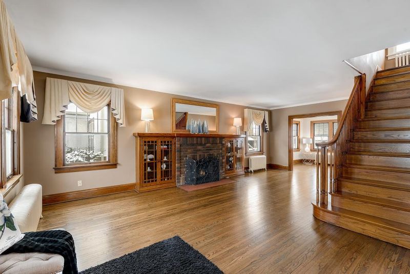2306 Benjamin St NE, Minneapolis, MN 55418