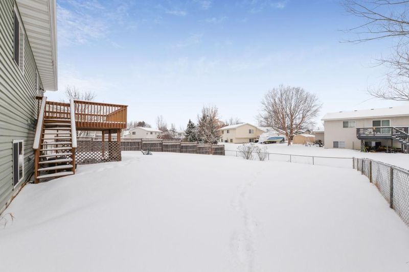 25819 10th St W, Zimmerman, MN 55398