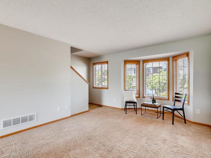 4802 Education Dr N #7, Hugo, MN 55038