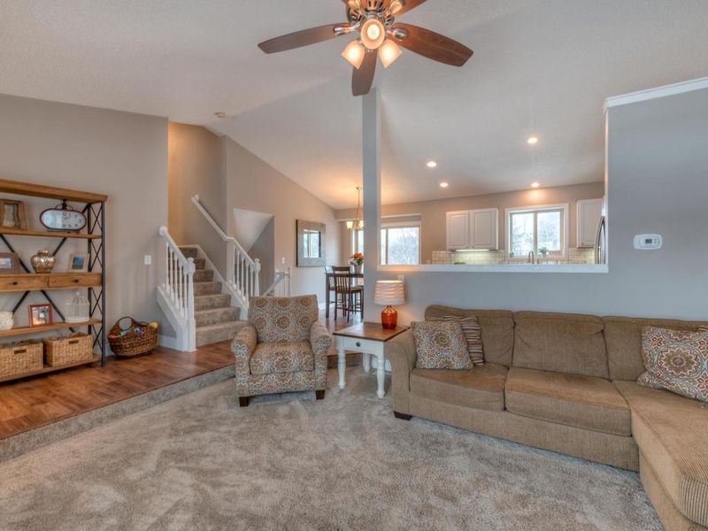 11032 278th St, Chisago City, MN 55013