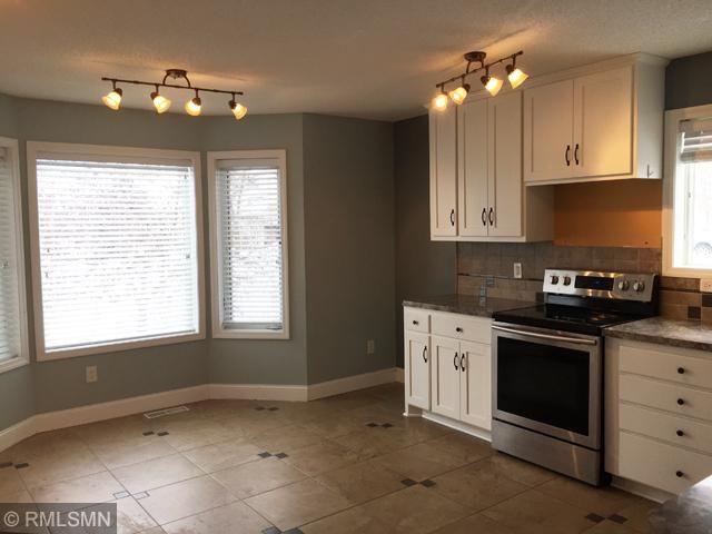25897 12th St W, Zimmerman, MN 55398