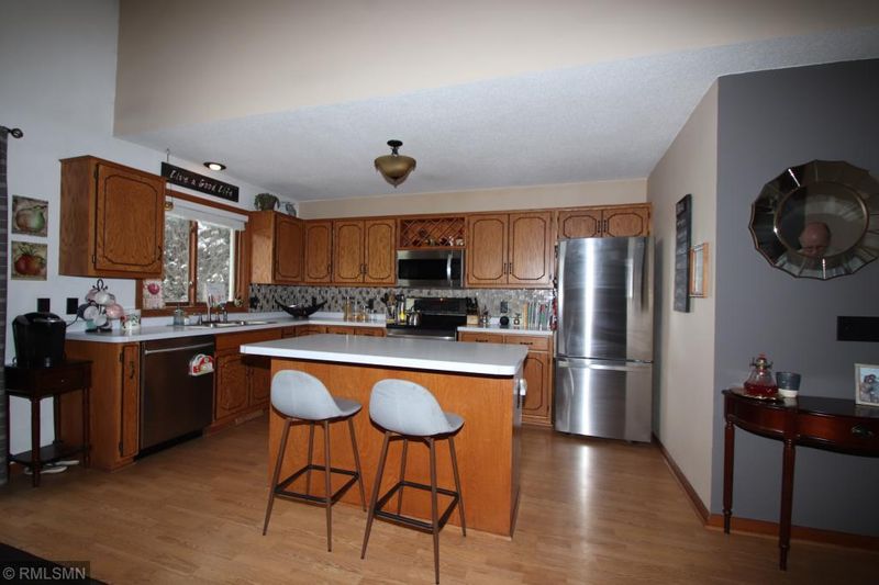1872 Haller Way, Saint Cloud, MN 56301