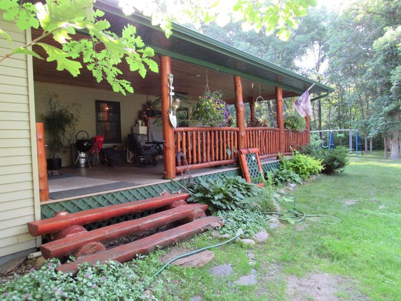 1863 Foxtail Ln SW, Backus, MN 56435