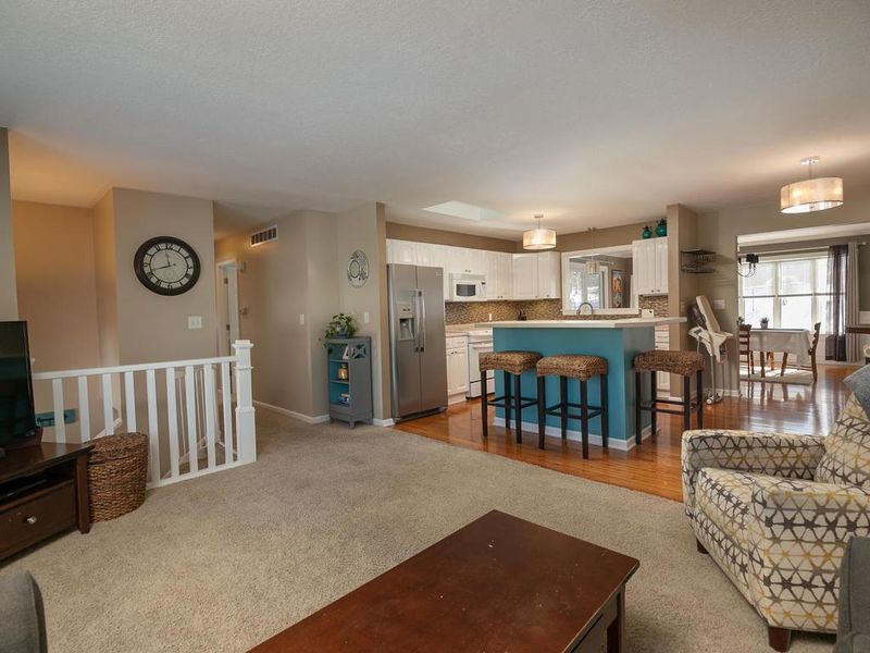 912 30th St NW, Rochester, MN 55901