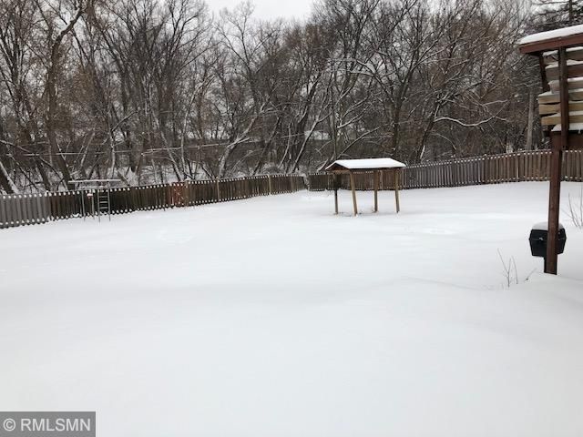 7408 Lee Ave N, Brooklyn Park, MN 55443