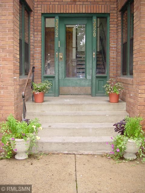 3520 15th Ave S #103, Minneapolis, MN 55407