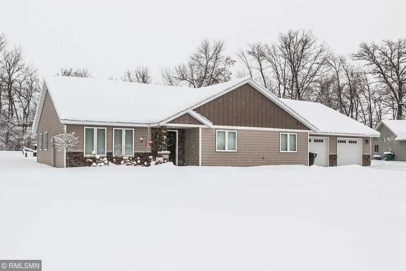 803 Macalester Ct, Albany, MN 56307