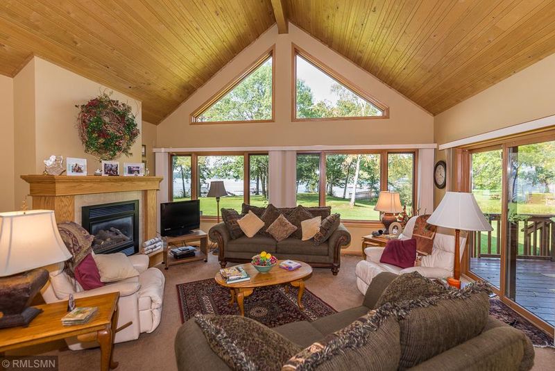 24849 Brook Dr, Nisswa, MN 56468