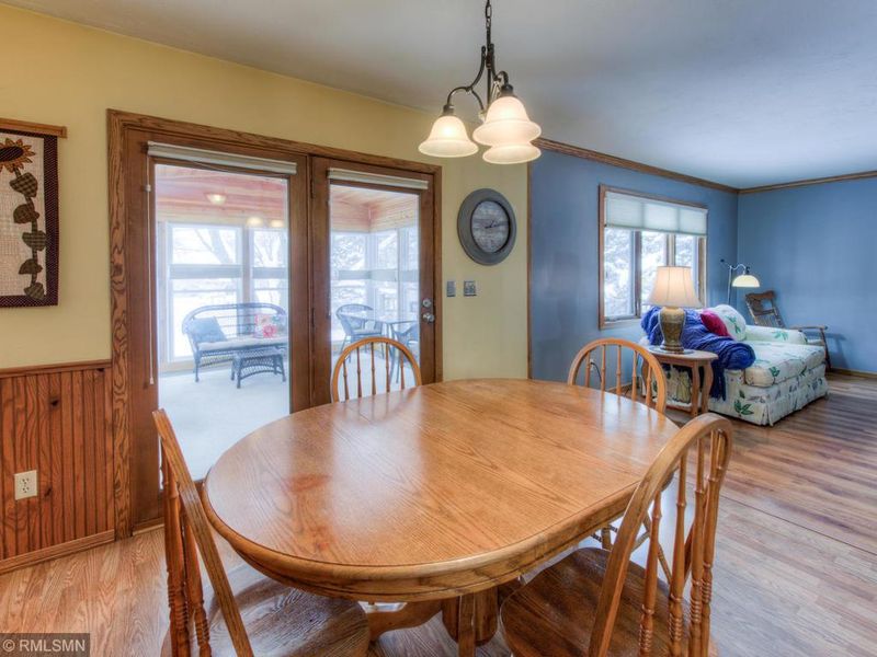 16221 Finch Way W, Rosemount, MN 55068
