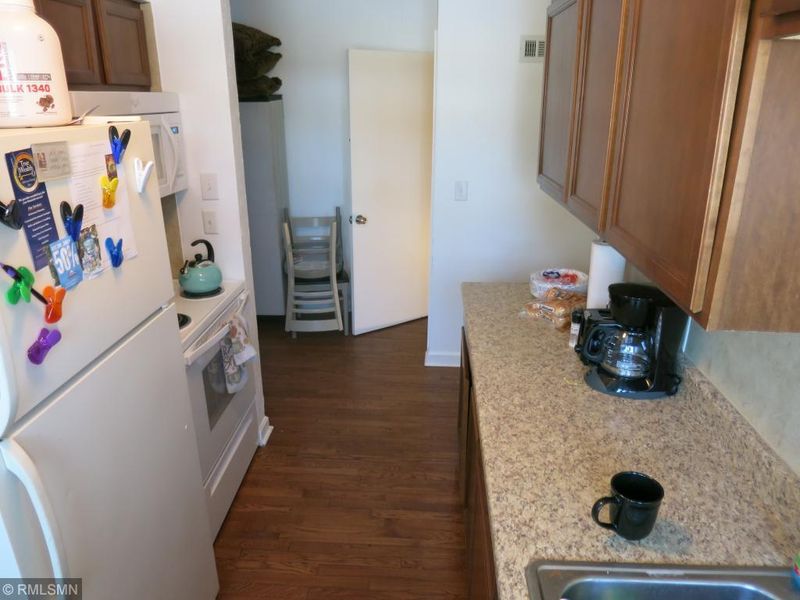 704 Truman Ave, Owatonna, MN 55060