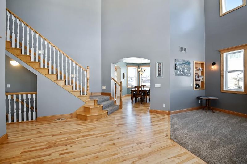6811 Mason Ct NE, Otsego, MN 55330