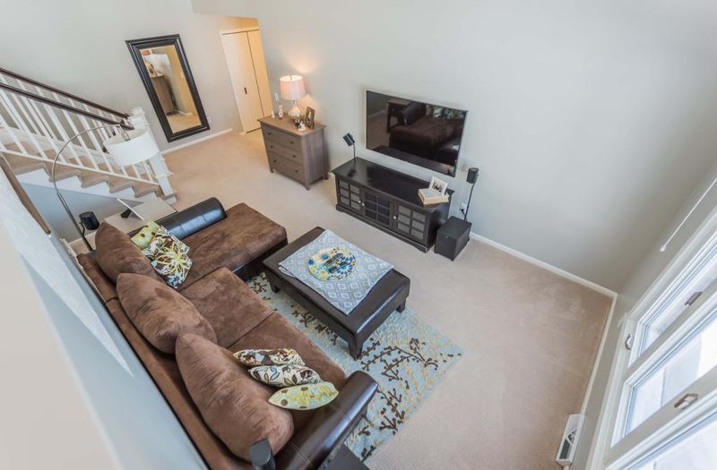 14025 Vale Ct, Eden Prairie, MN 55346